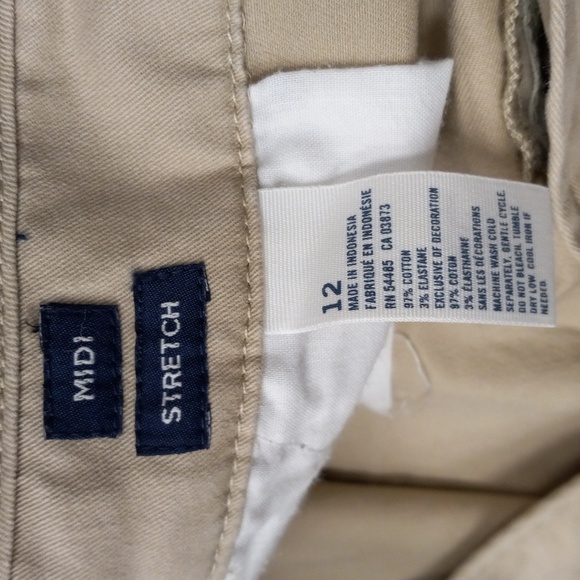 American Eagle Kaki Midi Stretch Shorts & Aztec Print Midi Stretch Shorts - Picture 16 of 16